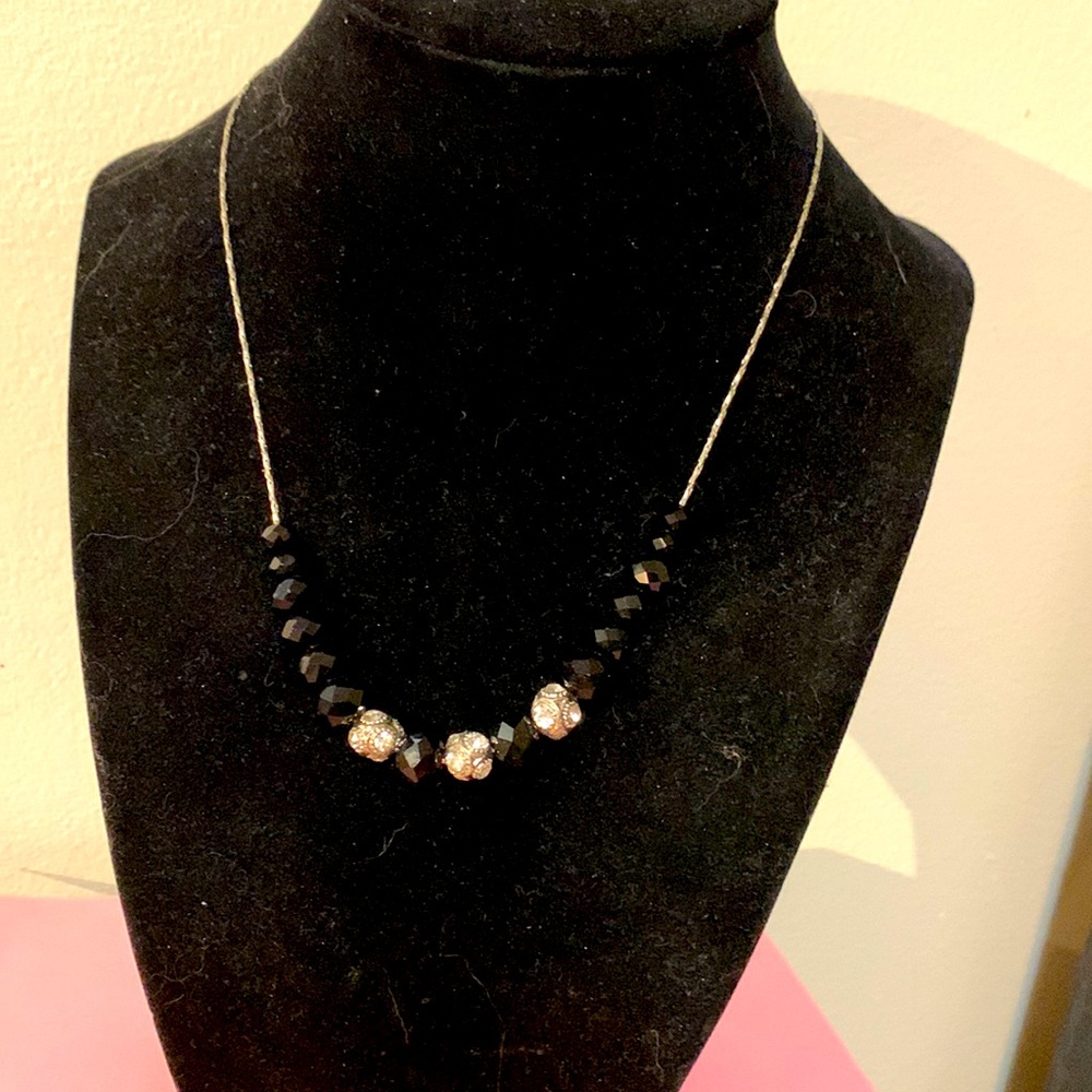 Gorgeous necklace 19 1/2”